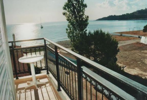 Poros House Hotel Kültér fotó